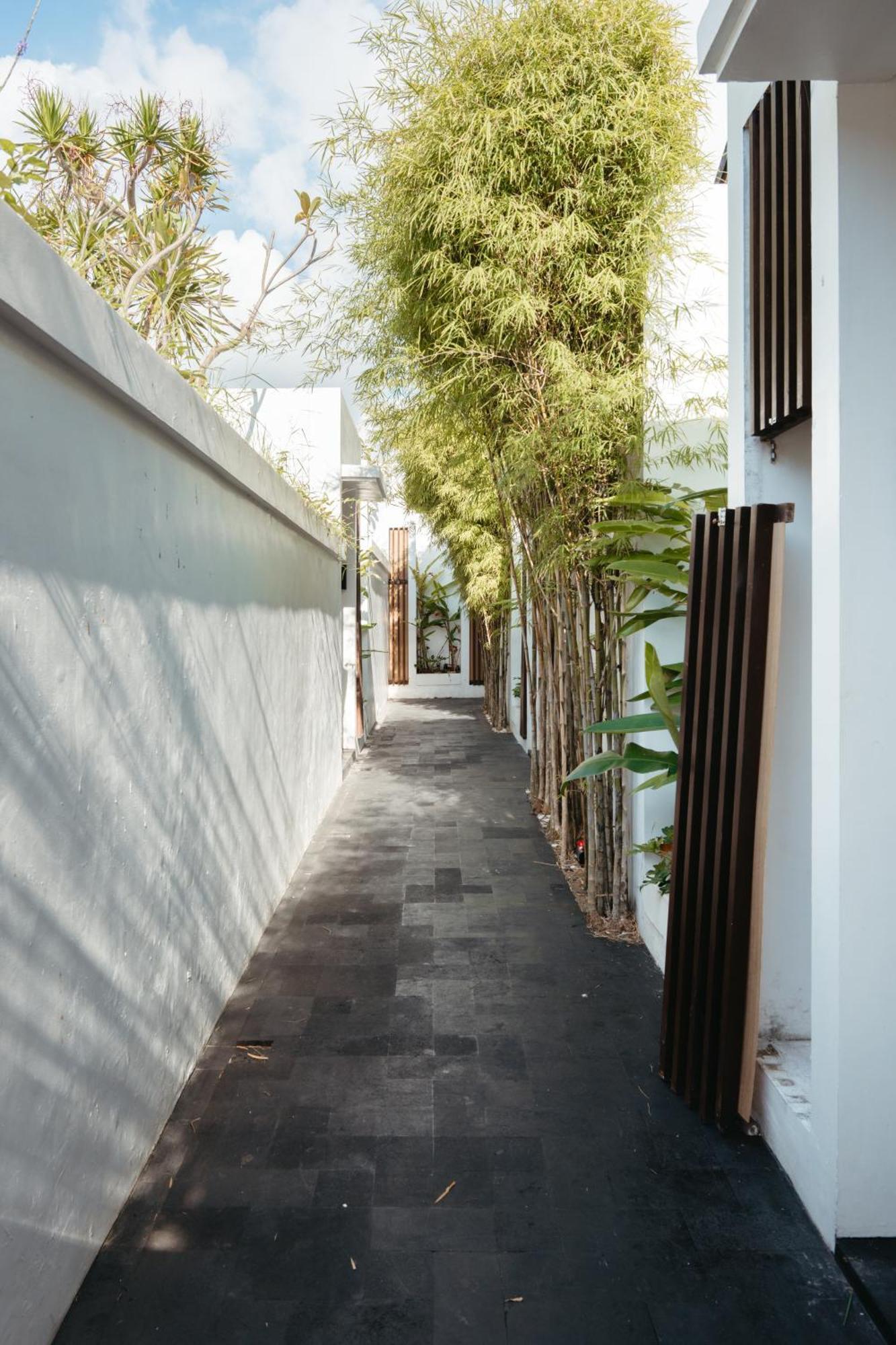 Anari Kuta * Legian