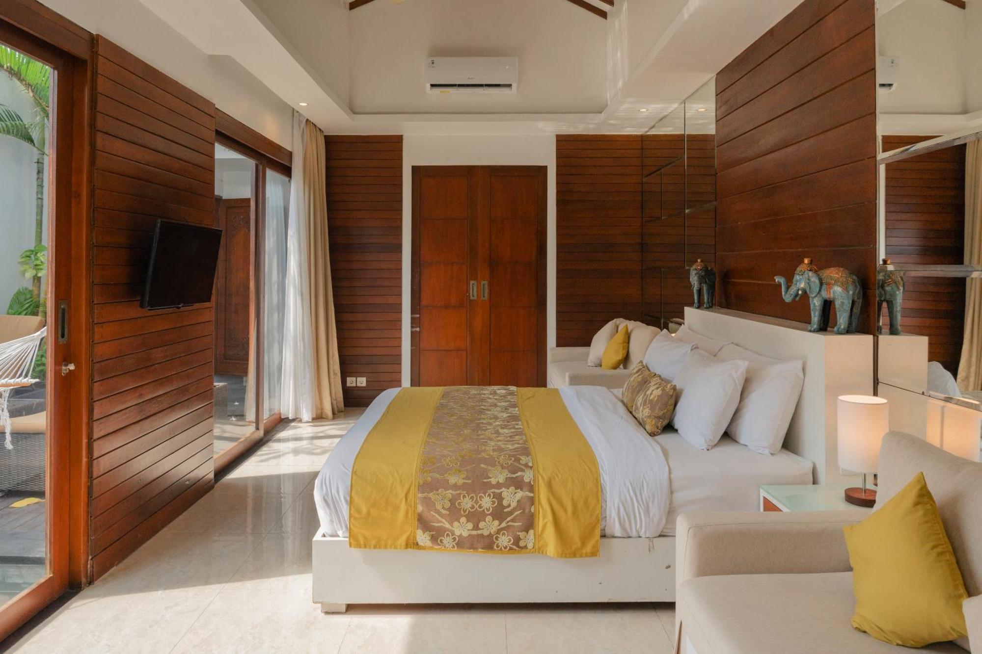 Villa Anari Kuta Legian